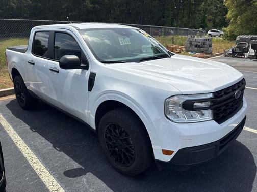 Oxford White 2024 Ford Maverick XL