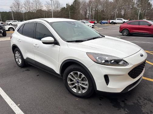 2021 Ford Escape SE