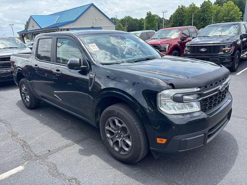 Shadow Black 2024 Ford Maverick XLT