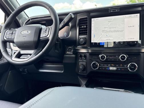 Agate Black Metallic 2026 Ford F-250 Lariat