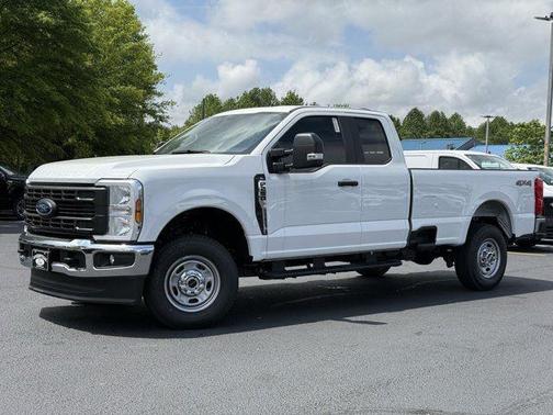 2025 Ford F-250 XL