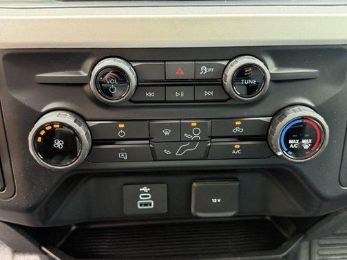 2025 Ford F-250 XL