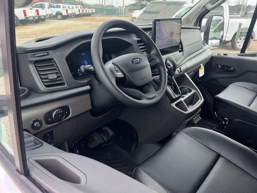 Oxford White 2026 Ford Transit-250 Base