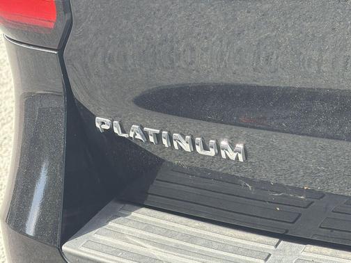 Agate Black Metallic 2022 Ford Expedition Max Platinum