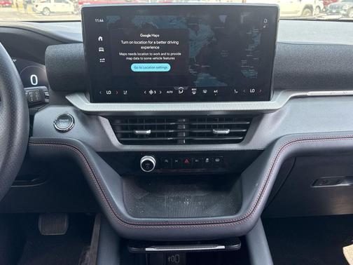 Gray Metallic 2025 Ford Explorer ST-Line