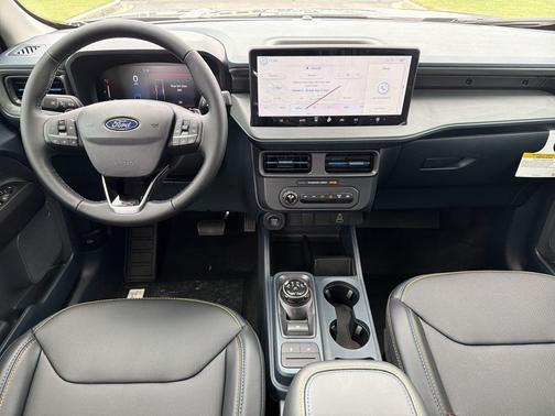 Carbonized Gray Metallic 2026 Ford Maverick Lobo Standard