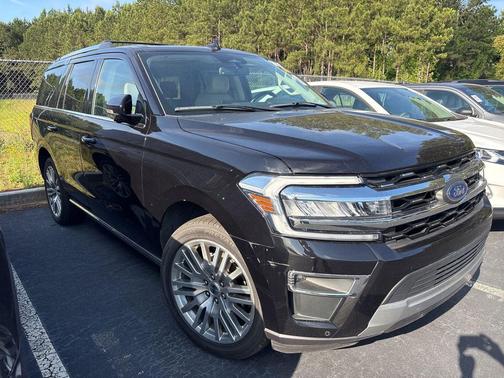 Black Metallic 2024 Ford Expedition Limited