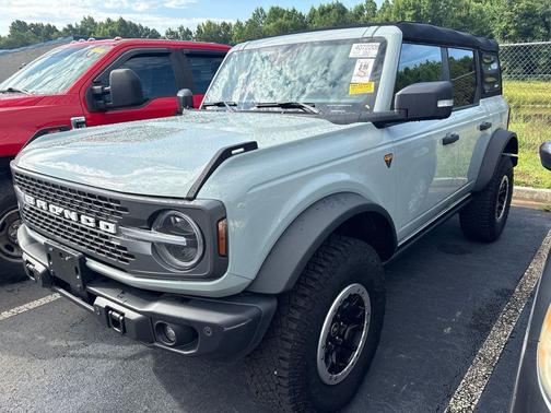 Cactus Gray 2023 Ford Bronco Badlands