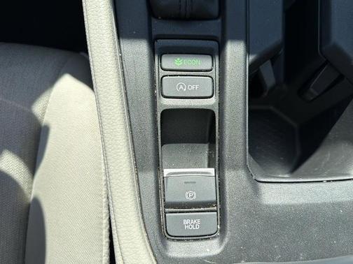 Platinum White Pearl 2025 Honda Accord LX