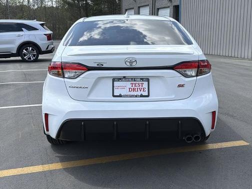 Ice 2024 Toyota Corolla SE