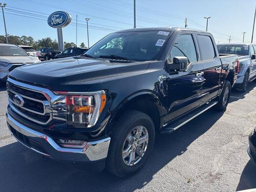 Black Metallic 2023 Ford F-150 XLT