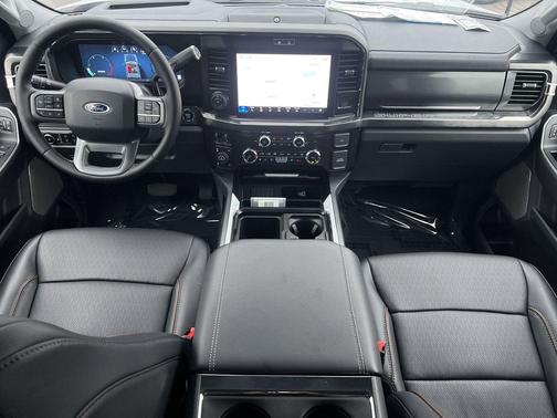 Oxford White 2025 Ford F-350 Lariat