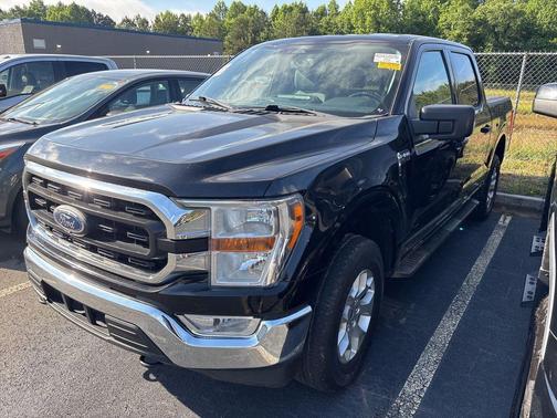 Black Metallic 2022 Ford F-150 XLT
