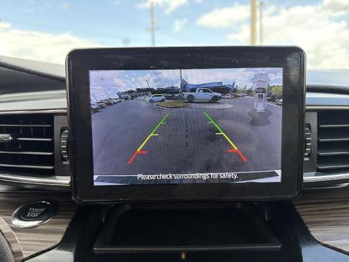 OXFORD WHITE 2023 Ford Explorer LIMITED