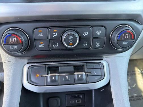 2020 GMC Acadia SLT