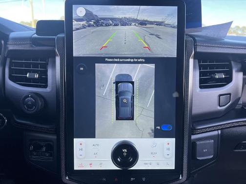 2022 Ford Expedition PLATINUM