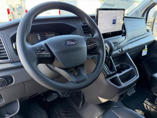 Oxford White 2026 Ford Transit-250 Base