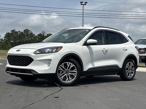 2020 Ford Escape SEL