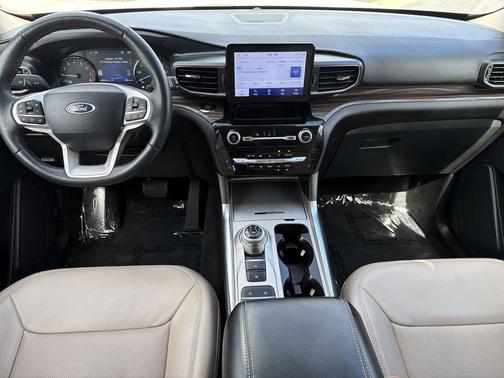 Oxford White 2023 Ford Explorer Limited