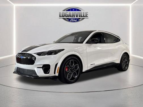 Star White Metallic Tri-Coat 2026 Ford Mustang Mach-E GT