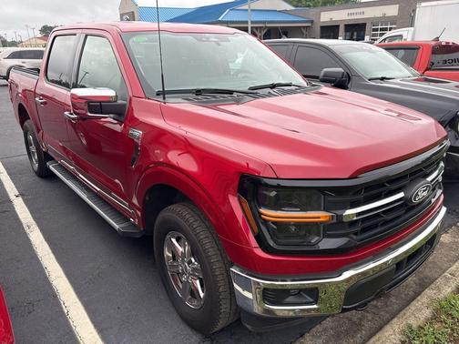 Rapid Red Metallic Tinted Clearcoat 2024 Ford F-150 XLT