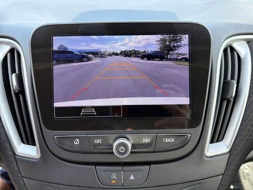 2024 Chevrolet Malibu LT W/1LT