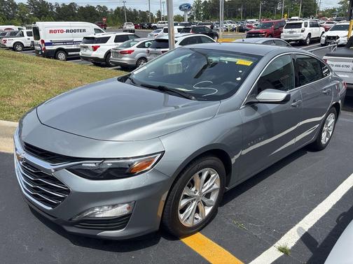 Sterling Gray Metallic 2024 Chevrolet Malibu FWD 1LT