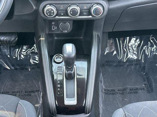 2019 Nissan Kicks S