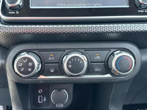 2019 Nissan Kicks S