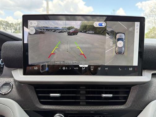 Agate Black Metallic 2026 Ford Explorer Platinum