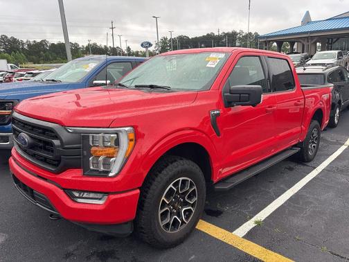 Race Red 2023 Ford F-150 XLT