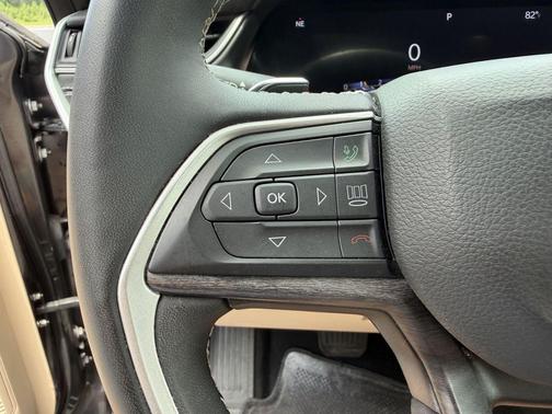 Baltic Gray Metallic Clearcoat 2023 Jeep Grand Cherokee L Limited