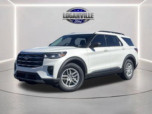 Star White Metallic Tri-Coat 2026 Ford Explorer Active (200A)