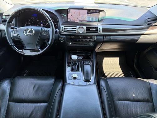 Liquid Platinum 2014 Lexus LS 460 L