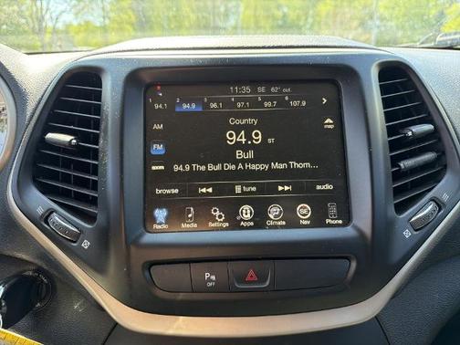 Recon Green Clearcoat 2017 Jeep Cherokee LATITUDE