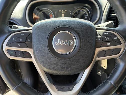 Recon Green Clearcoat 2017 Jeep Cherokee LATITUDE