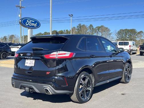 2023 Ford Edge ST