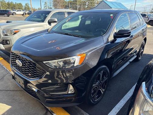 2023 Ford Edge ST