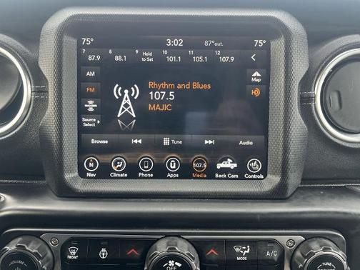 2022 Jeep Gladiator OVERLAND