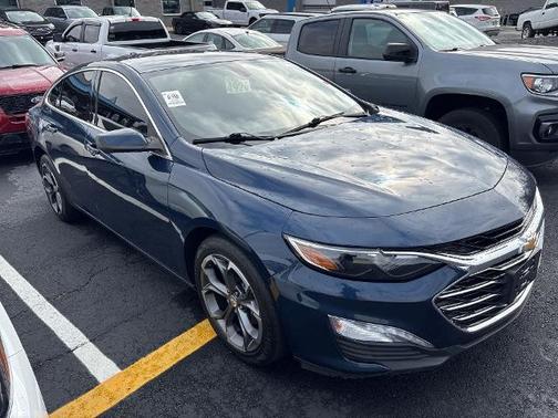 2022 Chevrolet Malibu LT W/1LT