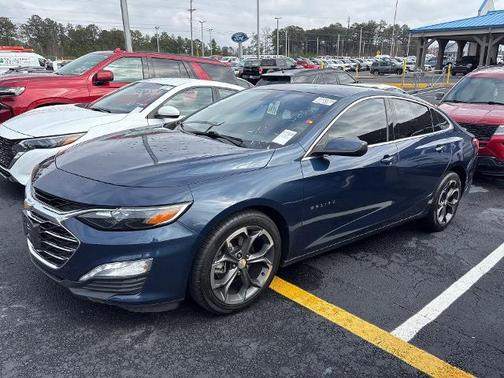 2022 Chevrolet Malibu LT W/1LT