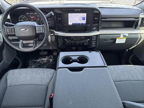 2025 Ford F-250 XLT