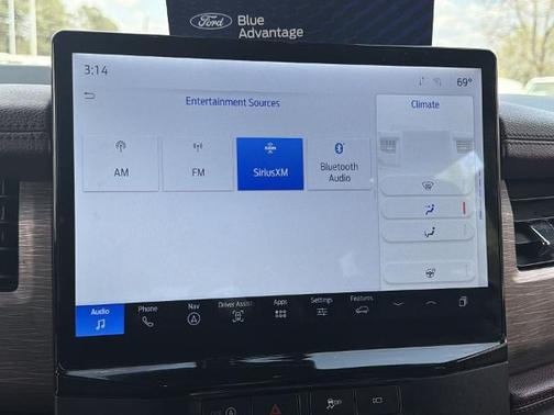 OXFORD WHITE 2024 Ford Expedition LIMITED