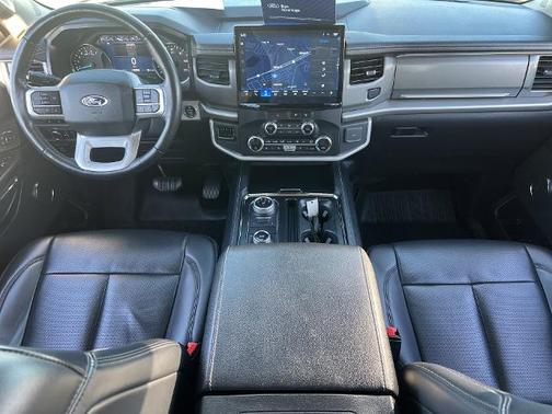 2023 Ford Expedition XLT