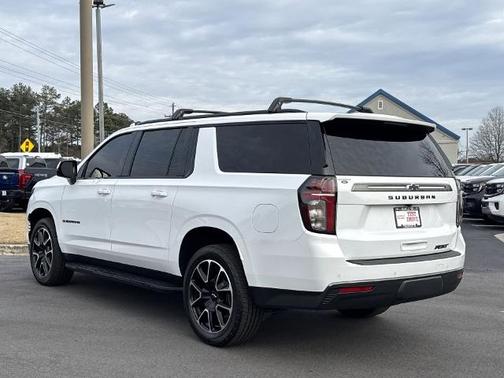 2022 Chevrolet Suburban RST