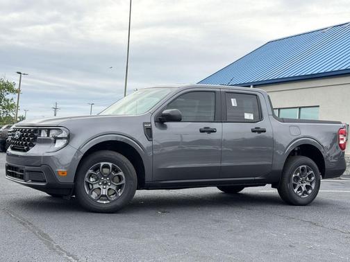 Carbonized Gray Metallic 2026 Ford Maverick XLT