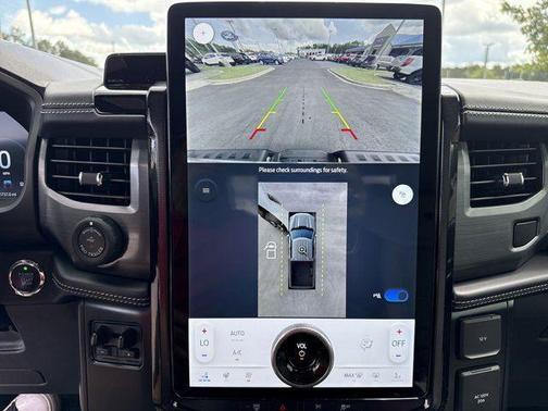 2023 Ford F-150 Lightning Platinum