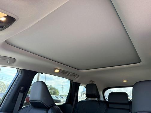Mineral Black 2023 INFINITI QX60 Luxe