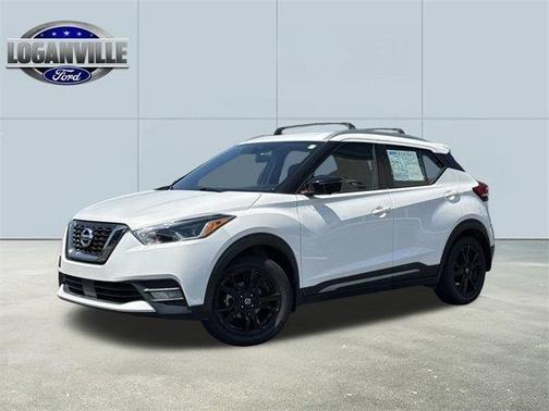 2020 Nissan Kicks SR