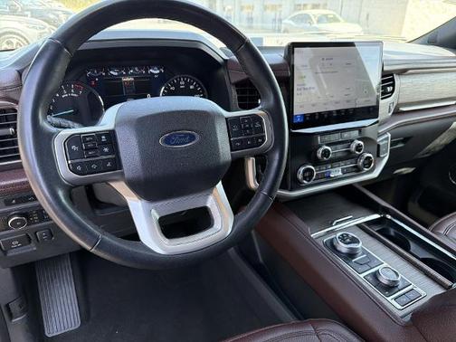 AGATE BLACK METALLIC 2024 Ford Expedition LIMITED